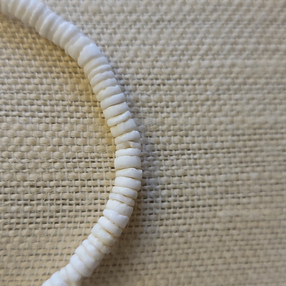 Puka Shell Necklace - Picture 2 of 7